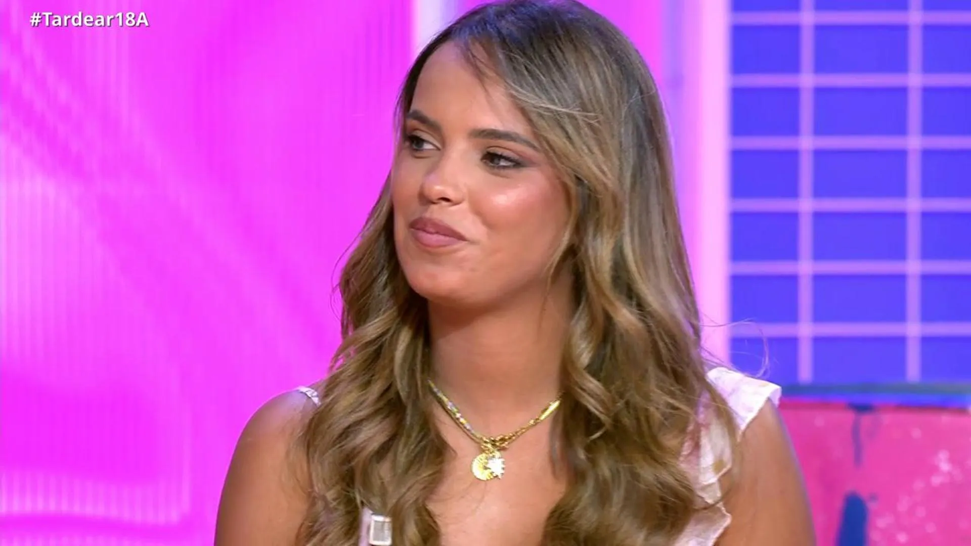 Gloria Camila en una imagen en plató de Telecinco