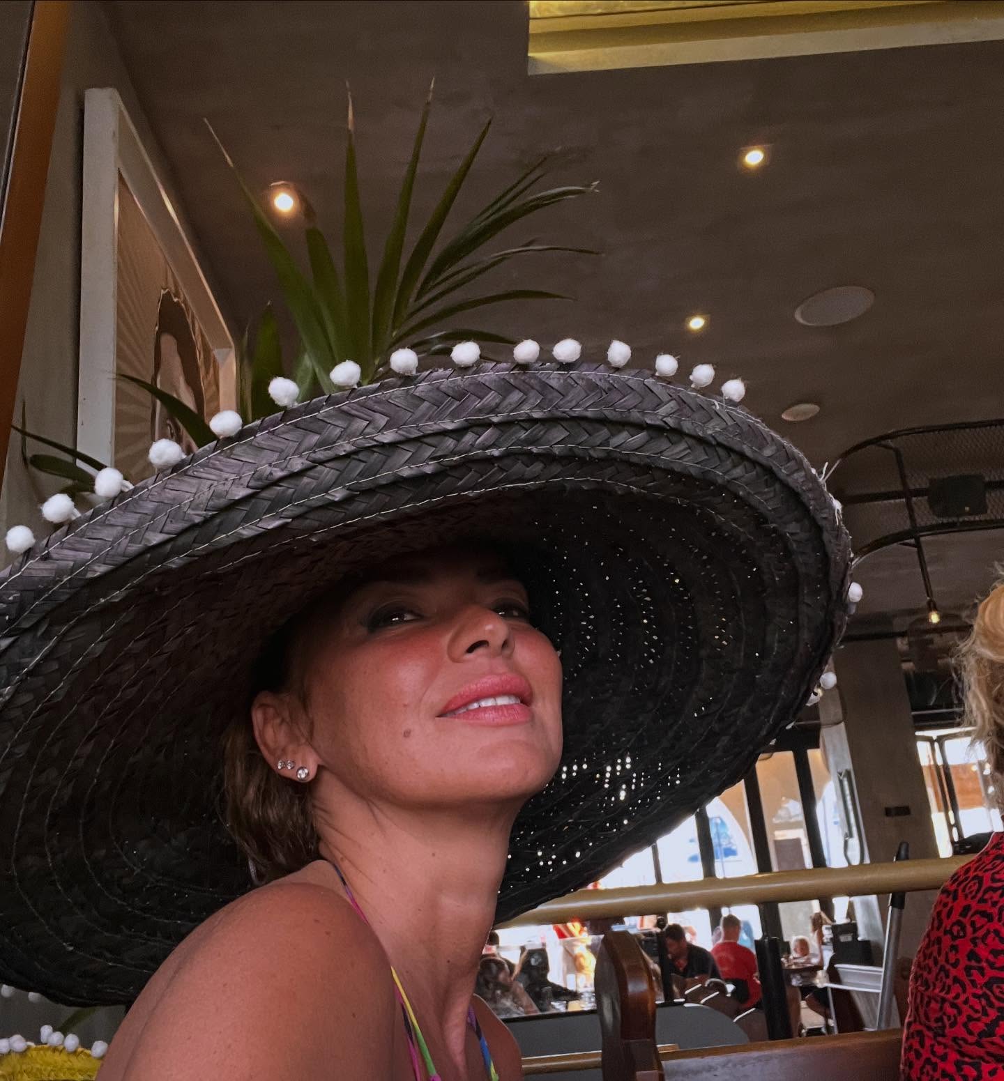 Olga Moreno: sus posados más sexys en biquini a bordo de un barco tras romper con Agustín Etienne