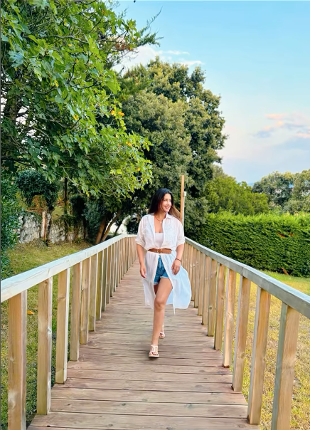 Gabriela Guillén, de vacaciones con su hijo David en Cantabria