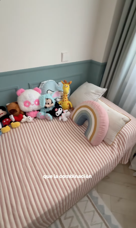 Adara Molinero presume de la nueva habitación de su hijo Martín