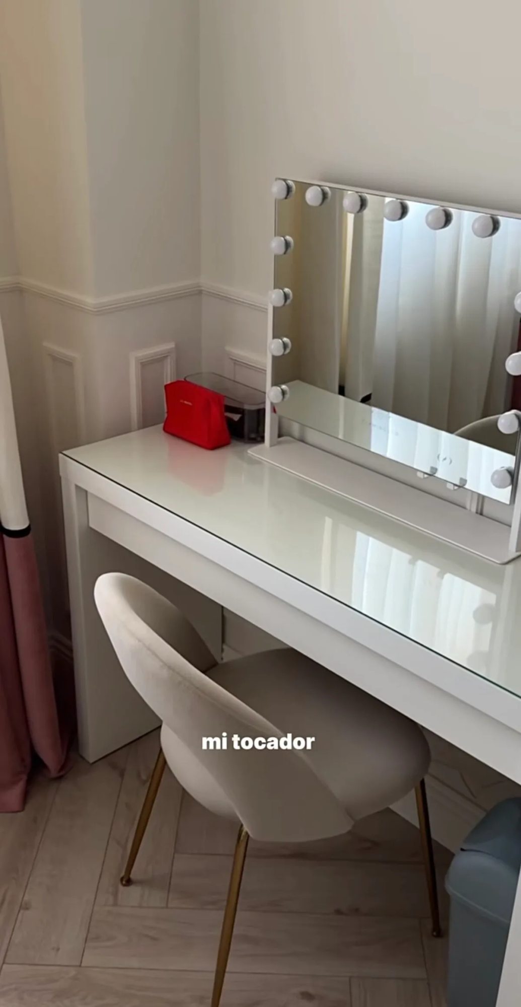 El vestidor de Adara
