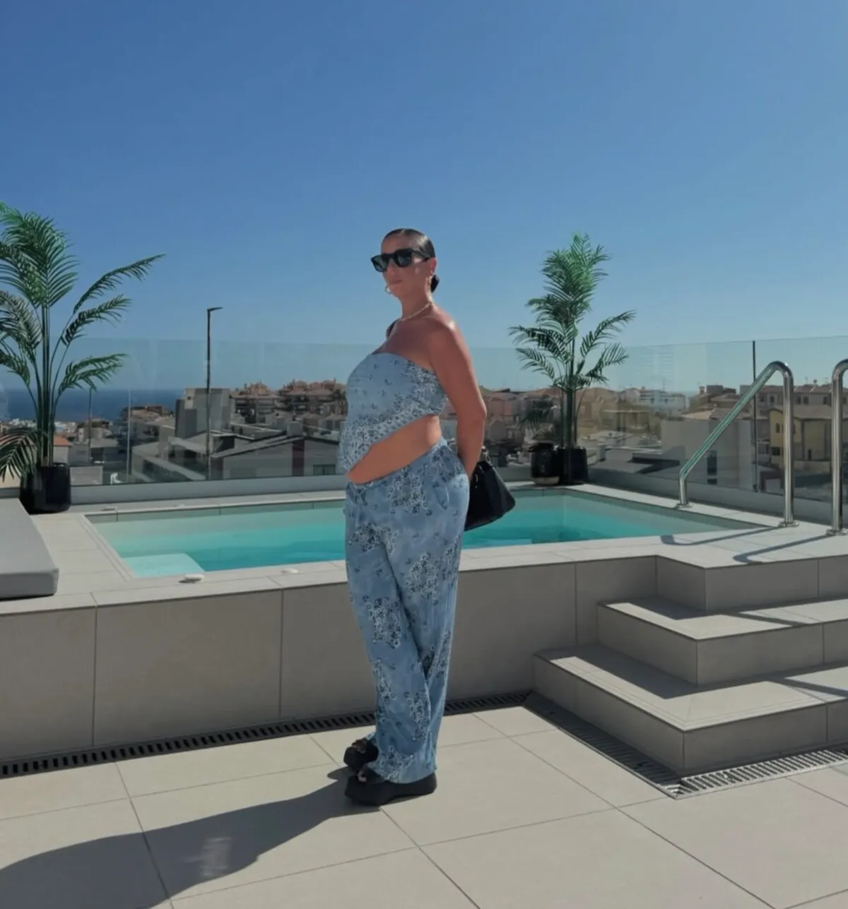 Anabel Pantoja en su casa de Gran Canaria