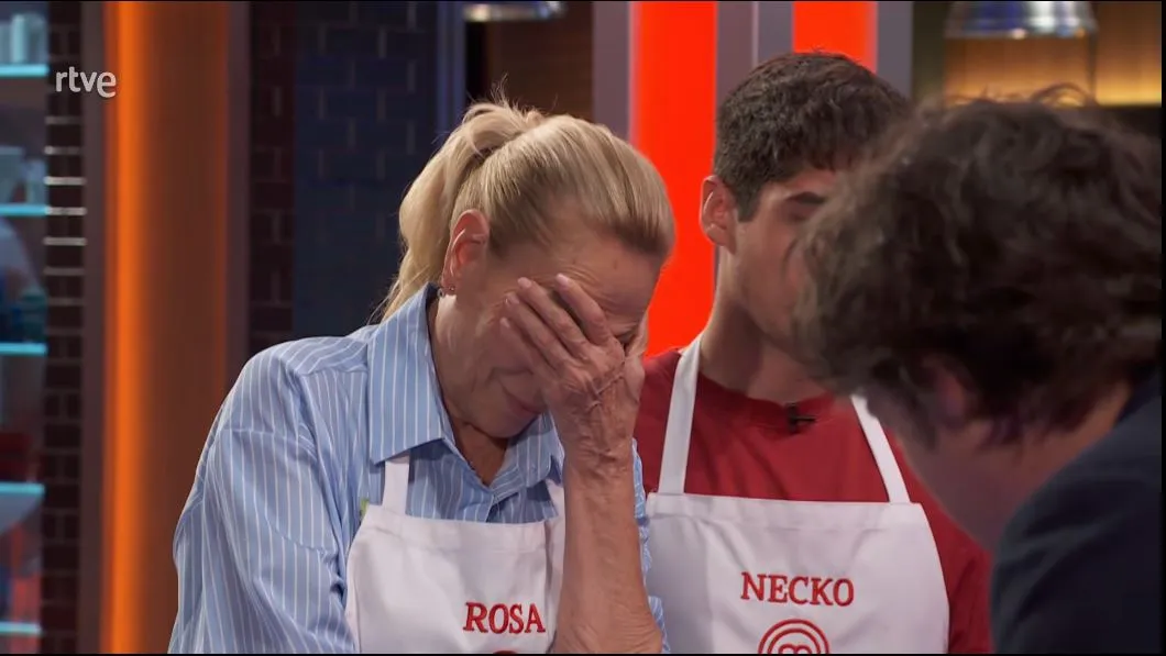 Rosa Benito, muy dolida, en 'MasterChef Celebrity'.