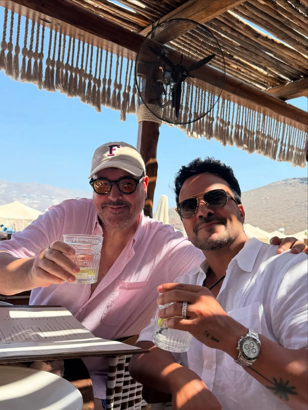 Luis Fonsi vacaciones en Mykonos