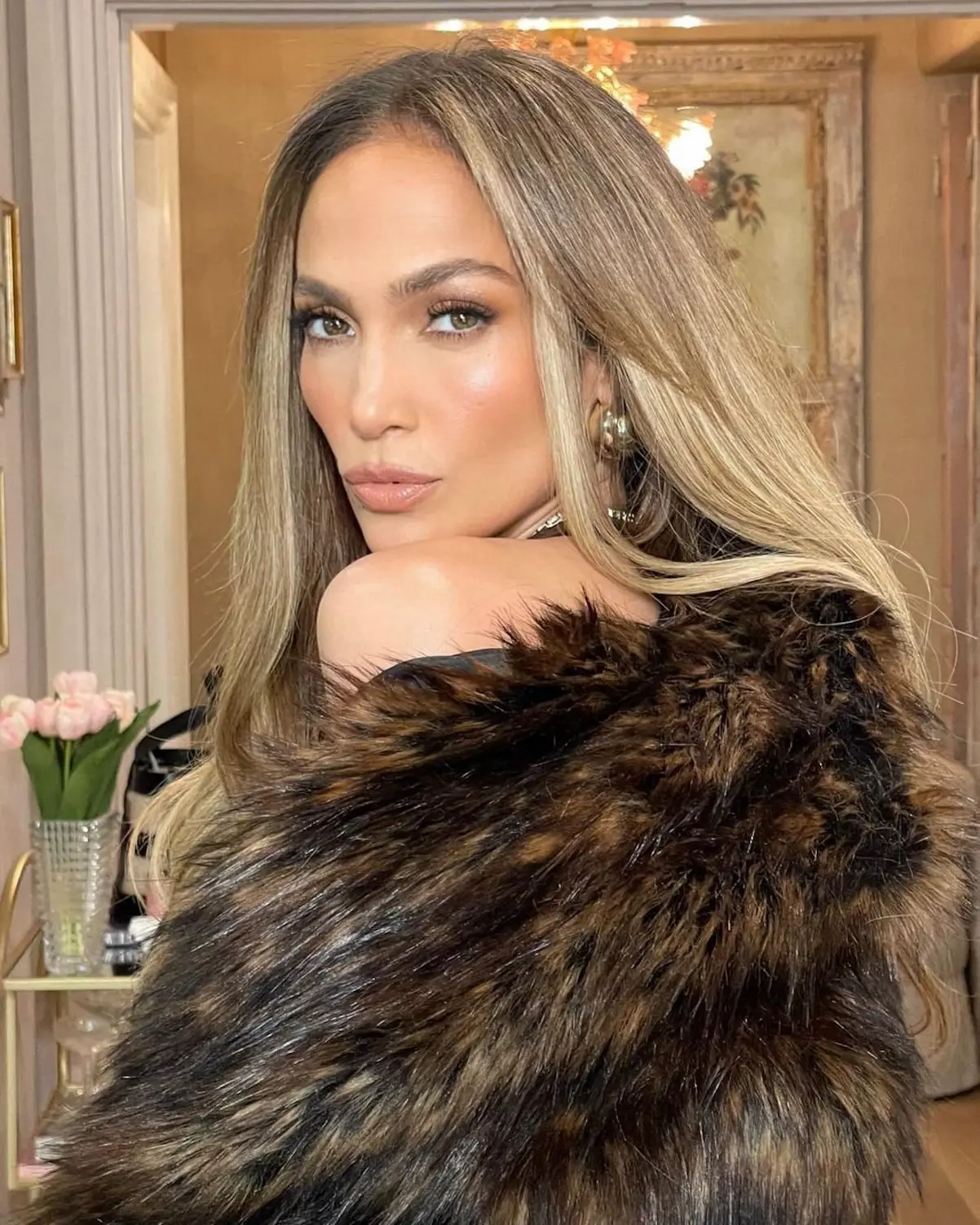 Jennifer Lopez canas