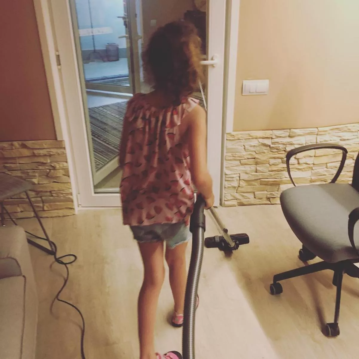 Hija de David San José, hijo de Ana Belén y Víctor Manuel