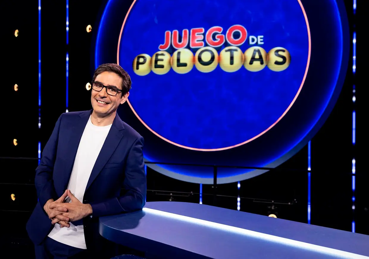 Juanra Bonet presenta 'Juego de pelotas'