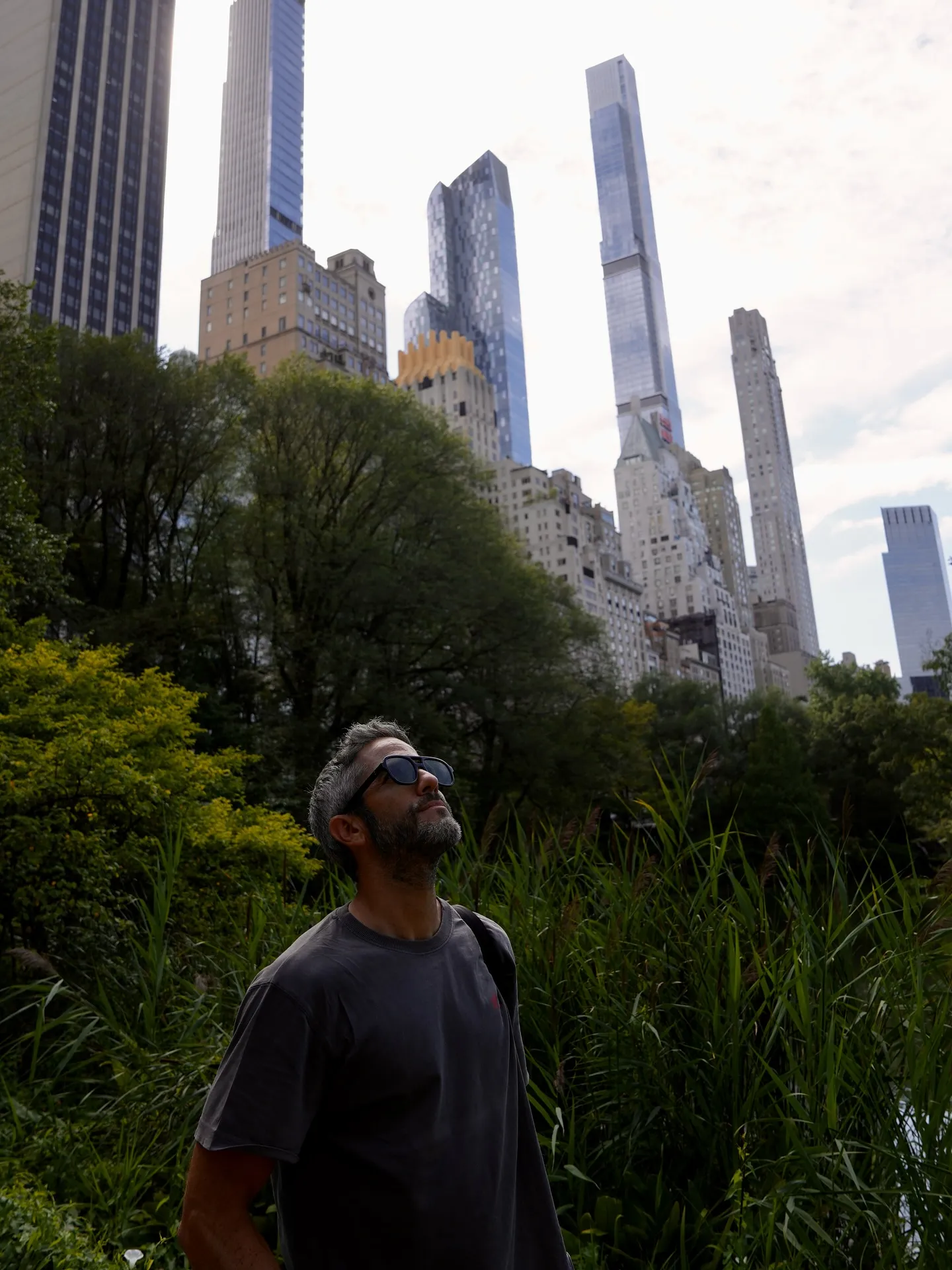 Roberto Leal y su familia en Nueva York.