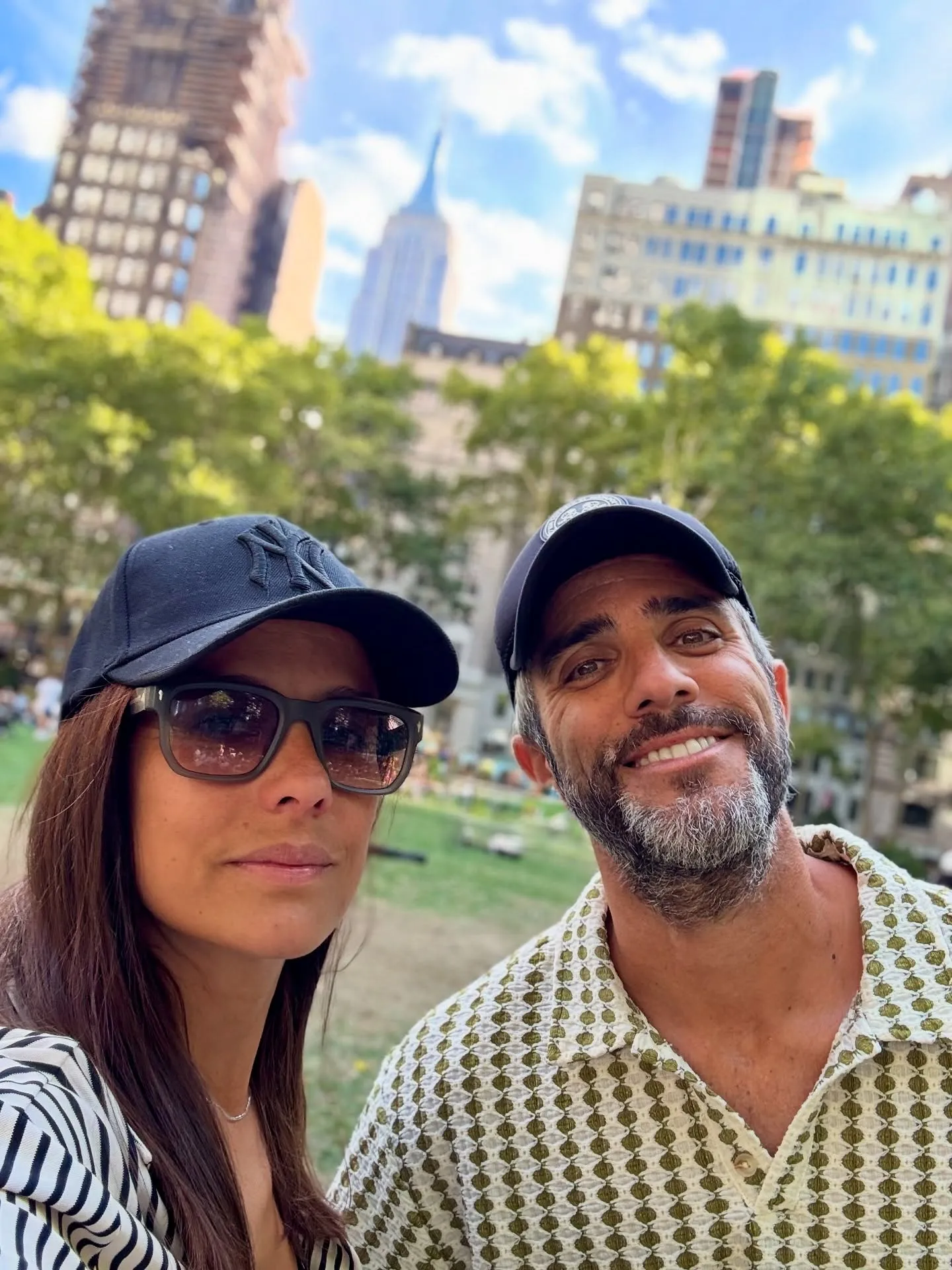 Roberto Leal y su familia en Nueva York.
