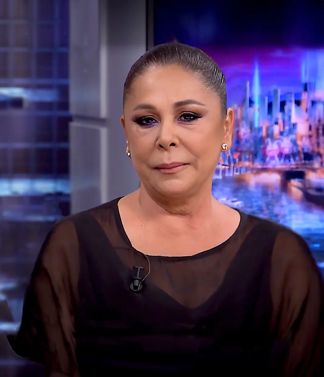 Isabel Pantoja triste