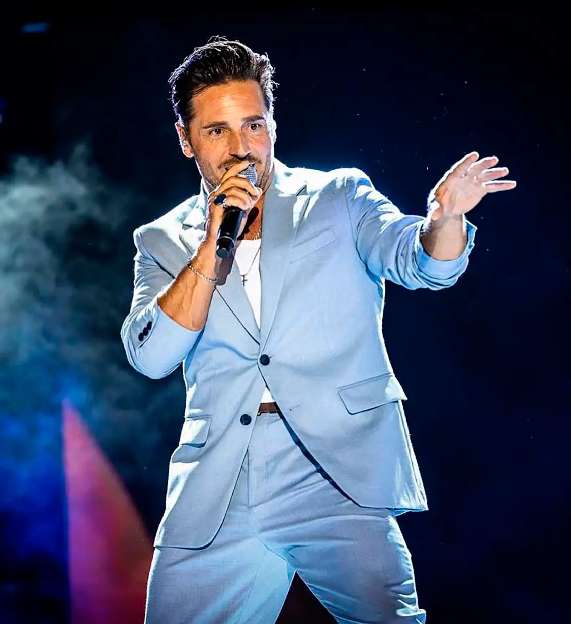 David Bustamante haciendo ejercicio