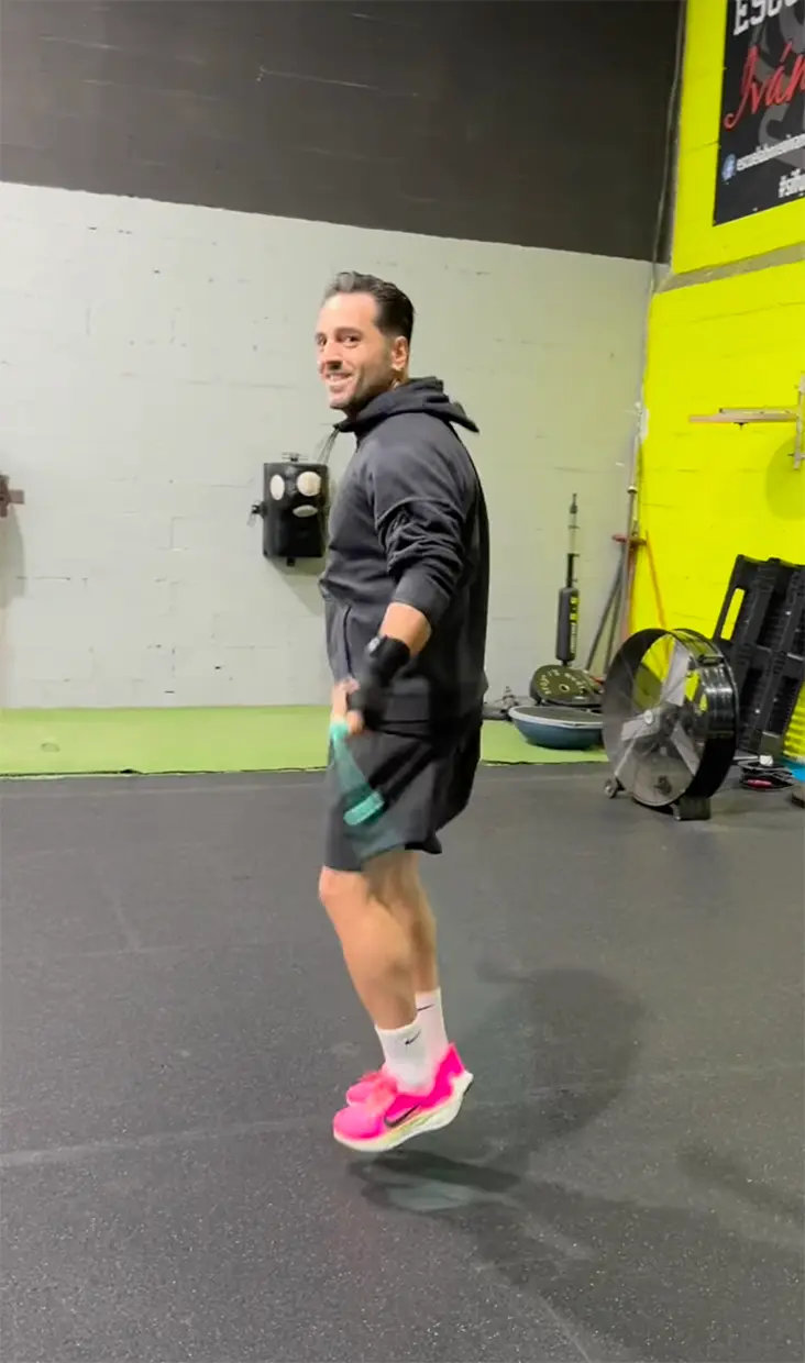 David Bustamante haciendo ejercicio
