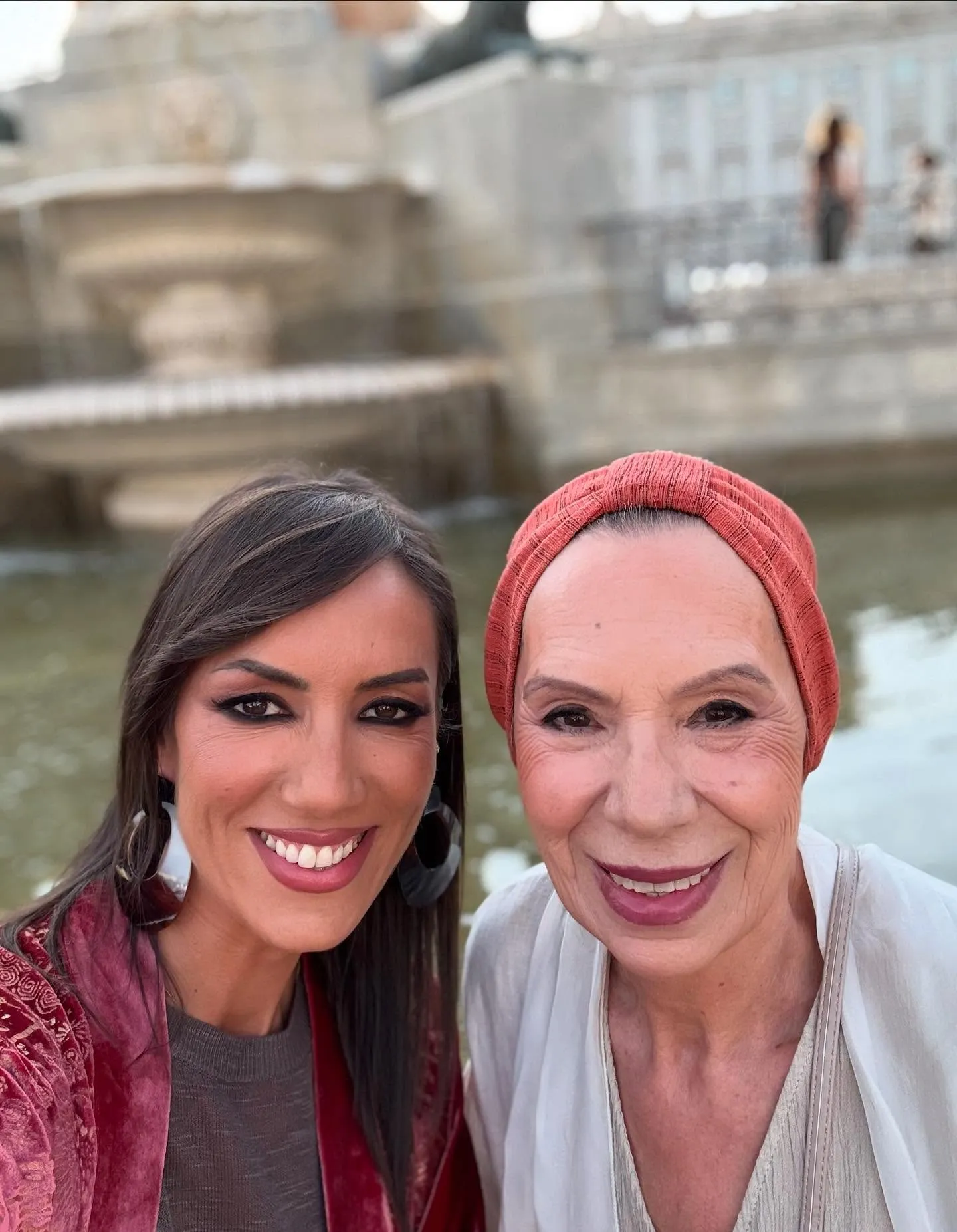 Patricia Pardo y su madre, Fina Burés.
