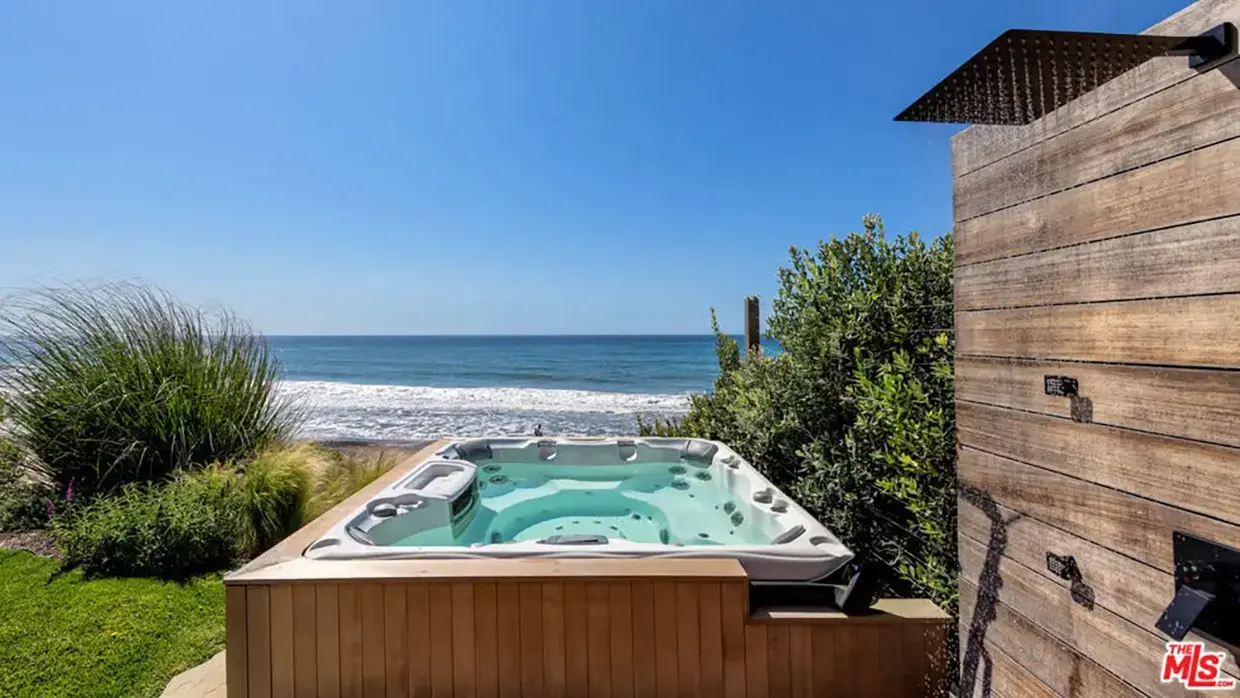 Leonardo DiCaprio mansion en Malibú