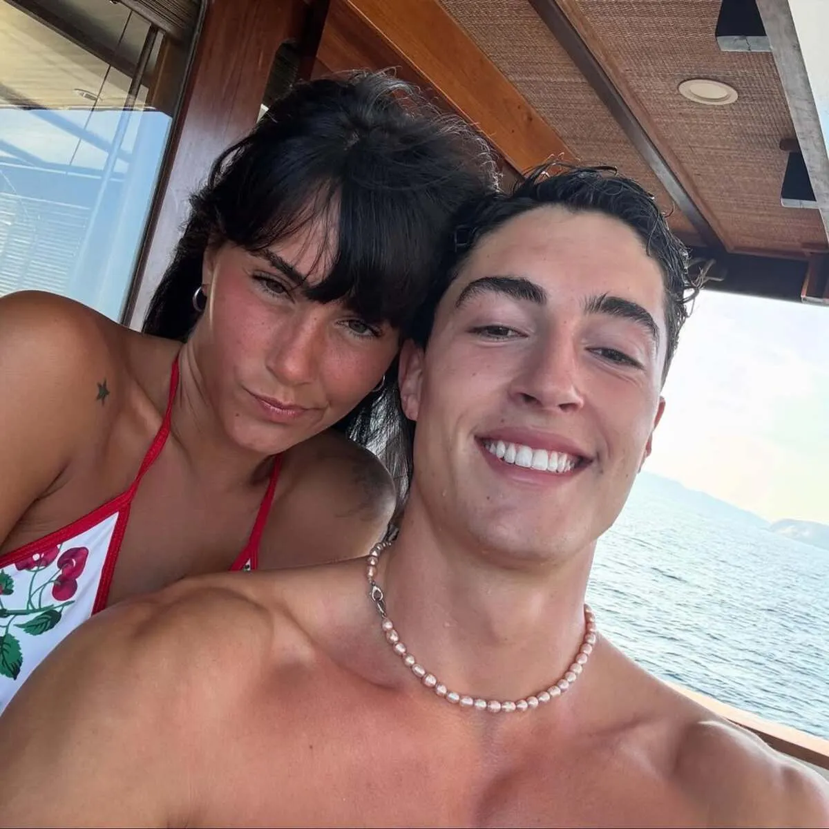 Aitana y Plex
