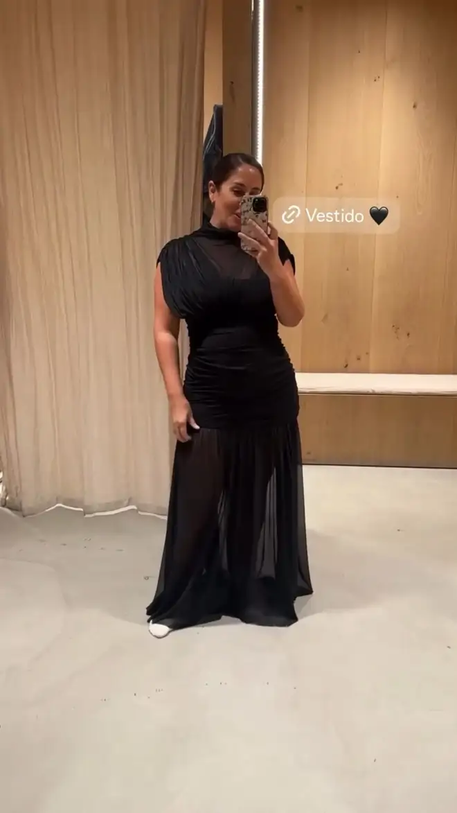 Anabel Pantoja arrasa en una gala con un vestido de menos de 40 euros
