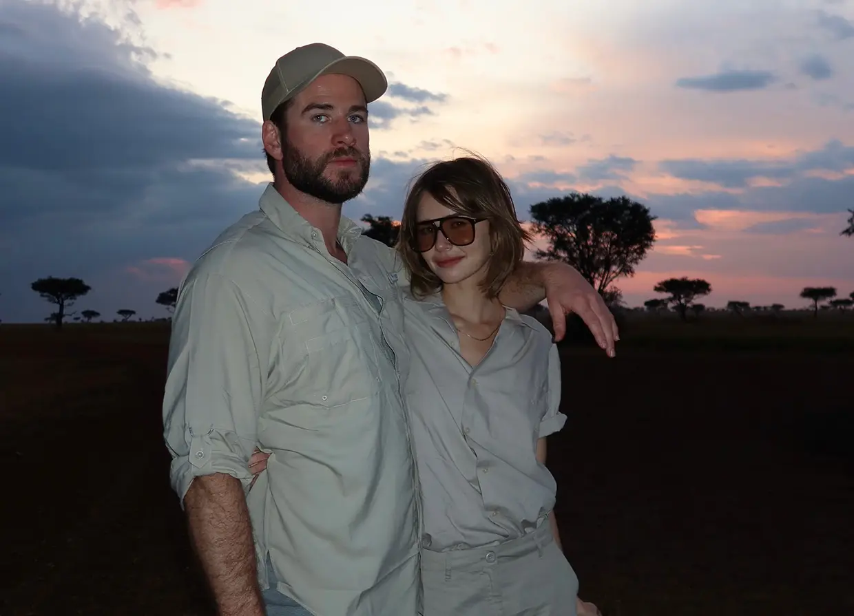 Liam Hemsworth y Gabriella Brooks