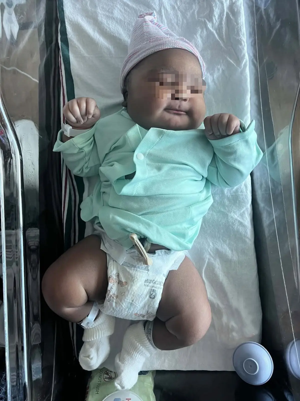 Bebe 6,5 kilos