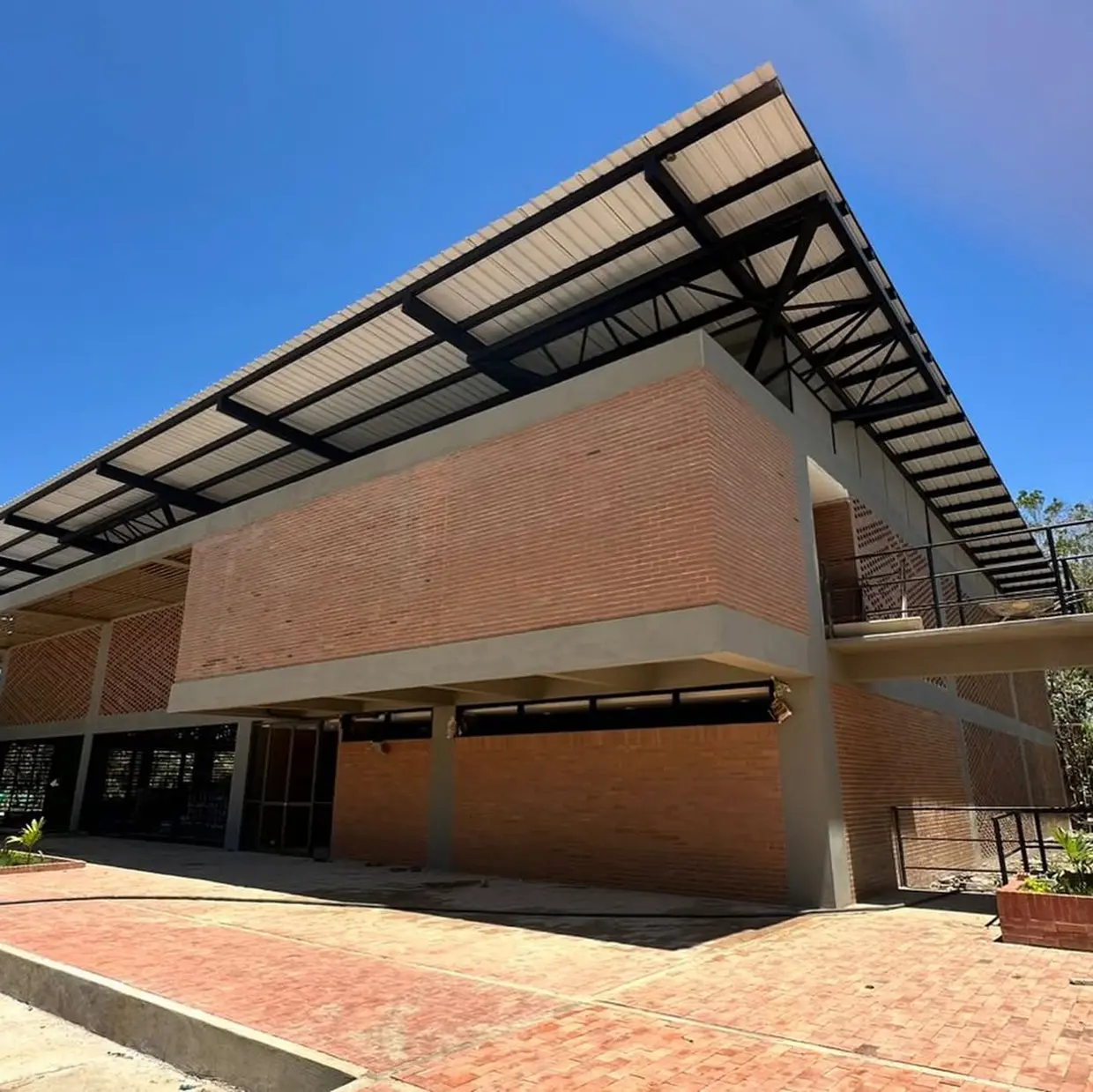 Escuela construida por la fundación de Shakira