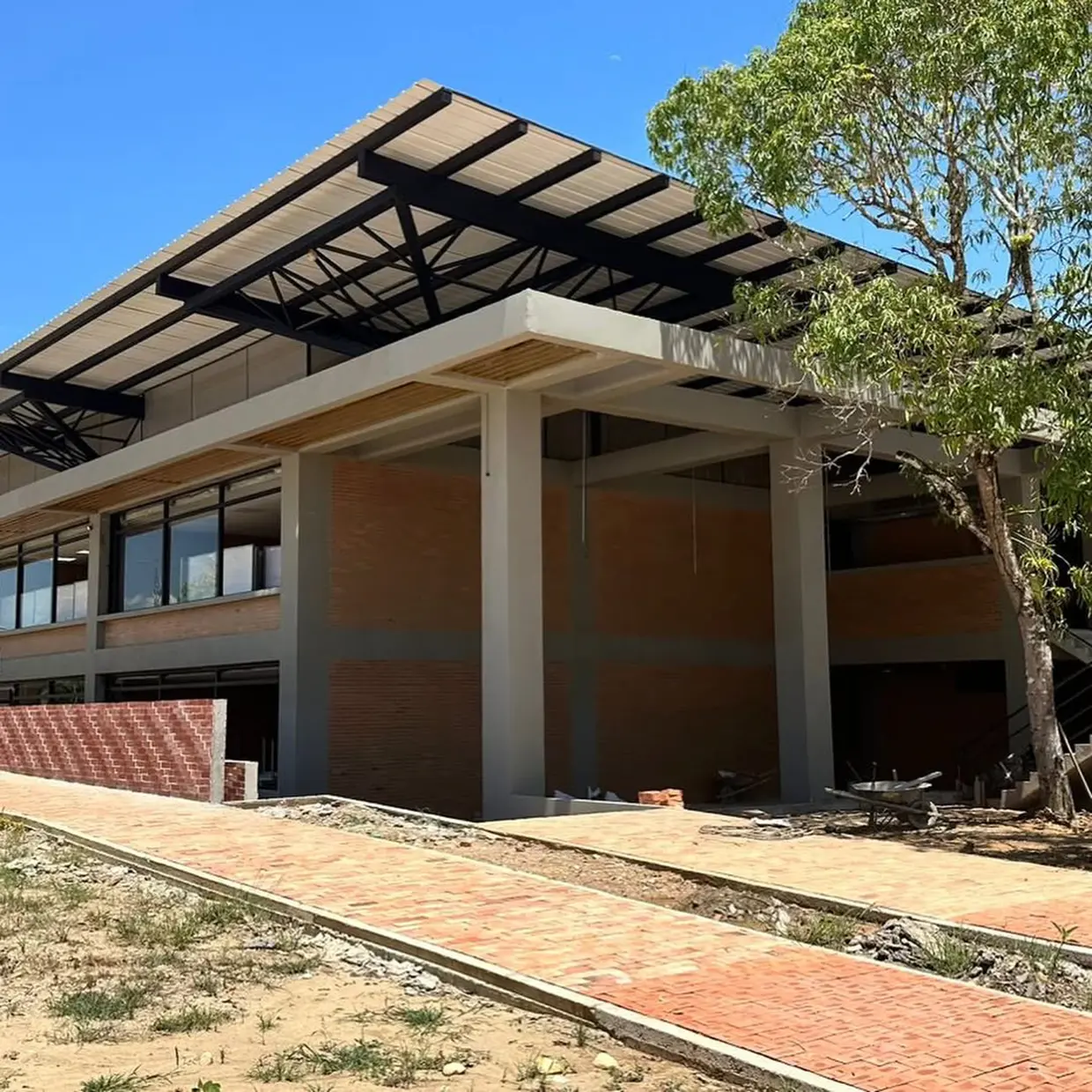 Escuela construida por la fundación de Shakira
