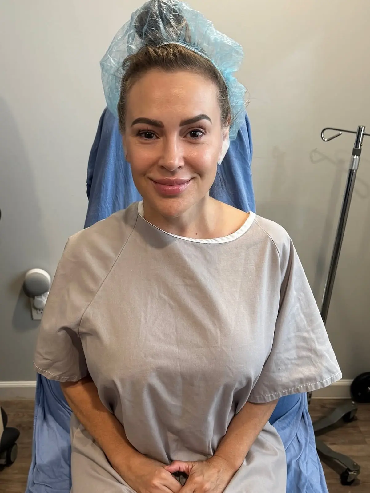 Alyssa Milano en el hospital
