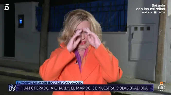 Lydia Lozano ha roto a llorar en ¡De viernes! al hablar de la operación de Charly.