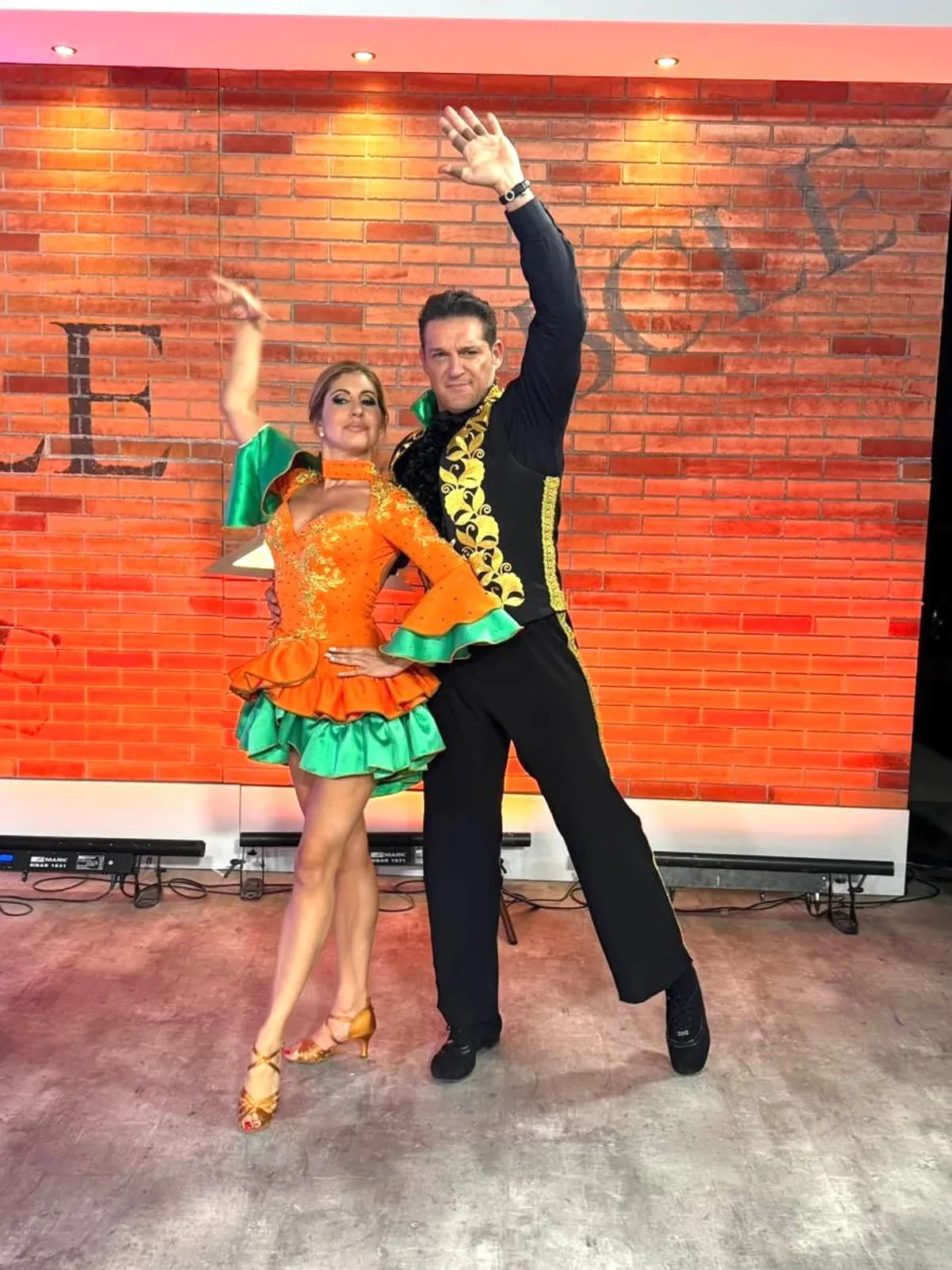 Manu Tenorio con su bailarina en 'Bailando con las estrellas'