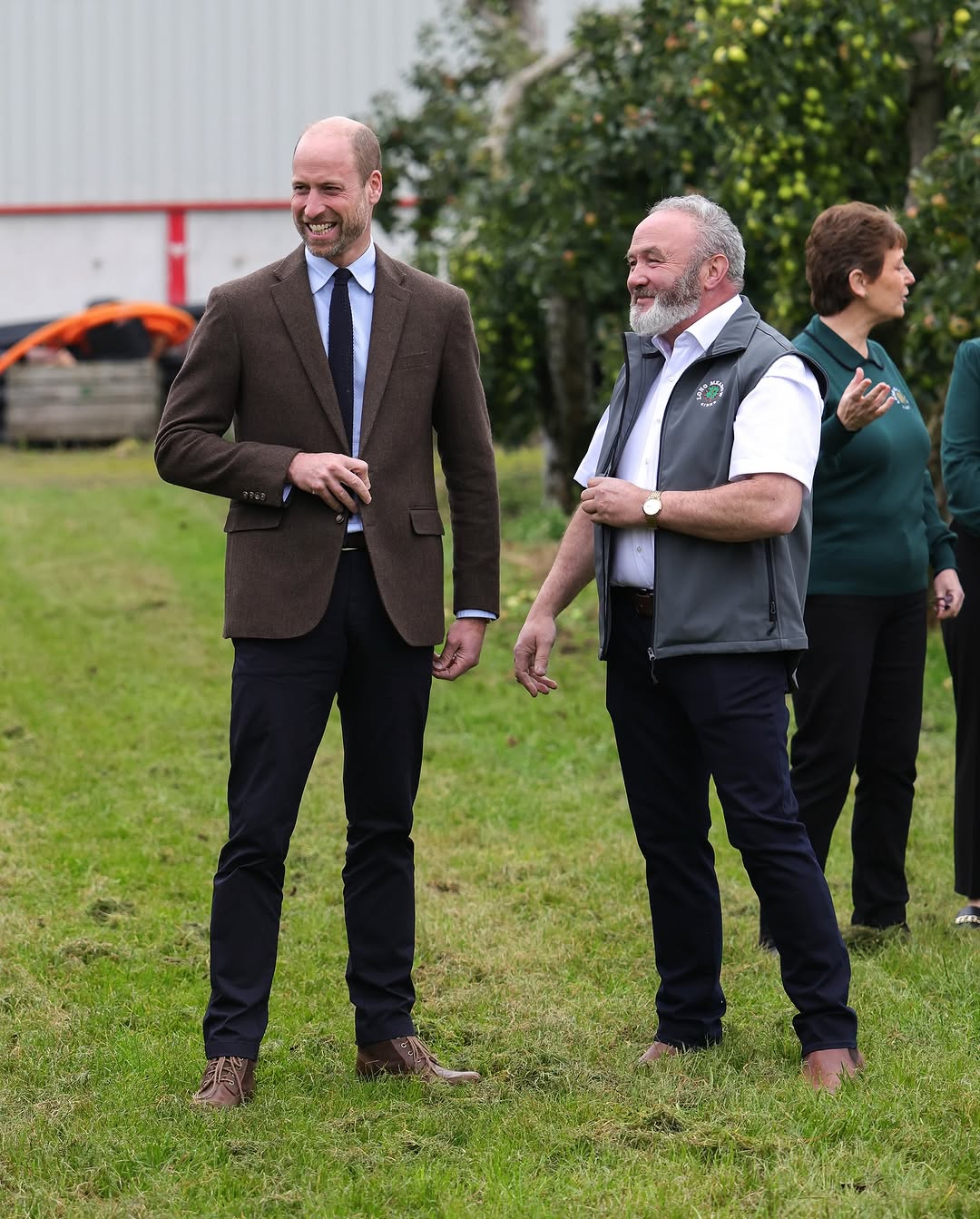 Kate Middleton y Guillermo: sus tiernas fotos recogiendo manzanas y preparando pasteles