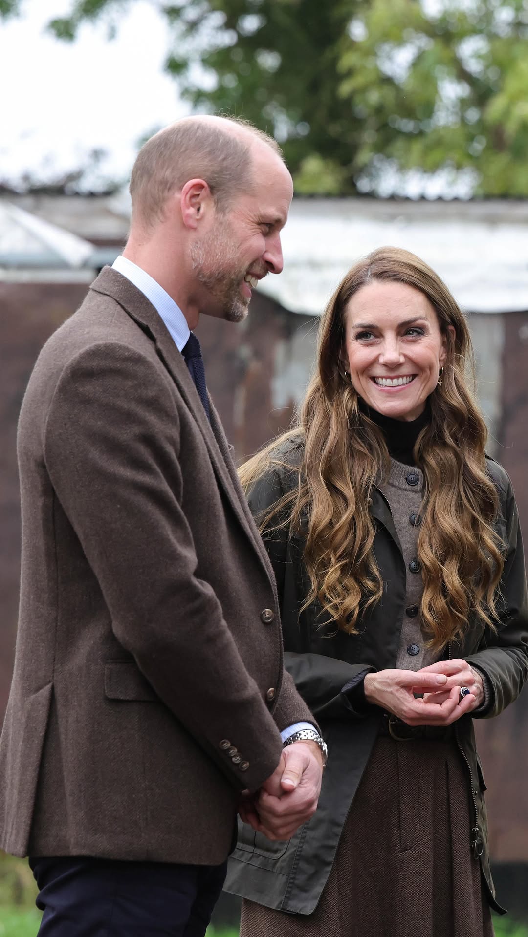 Kate Middleton y Guillermo: sus tiernas fotos recogiendo manzanas y preparando pasteles