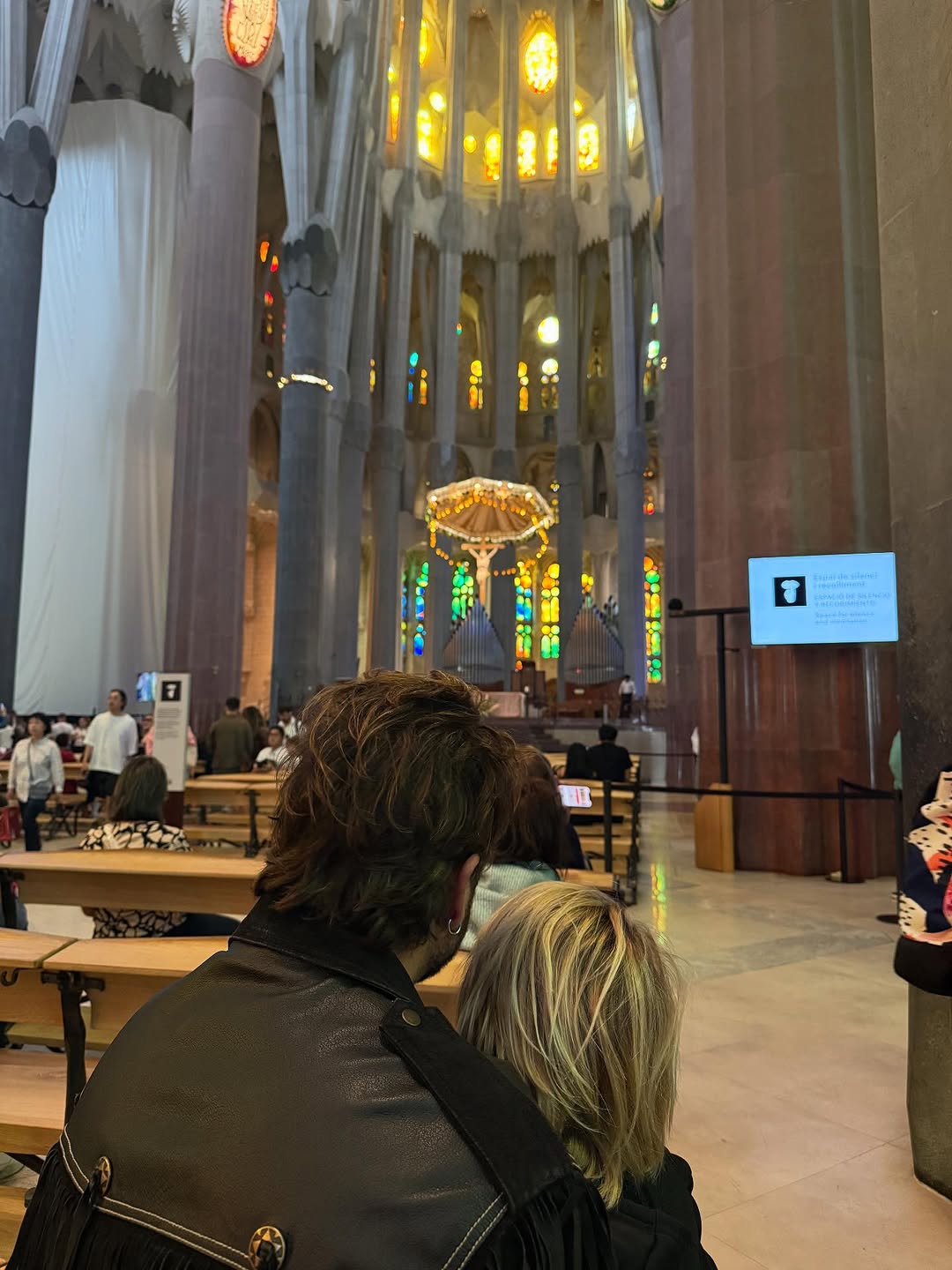 El hijo de 5 años de Manuel Carrasco, el mayor fan de su padre en el concierto de Barcelona