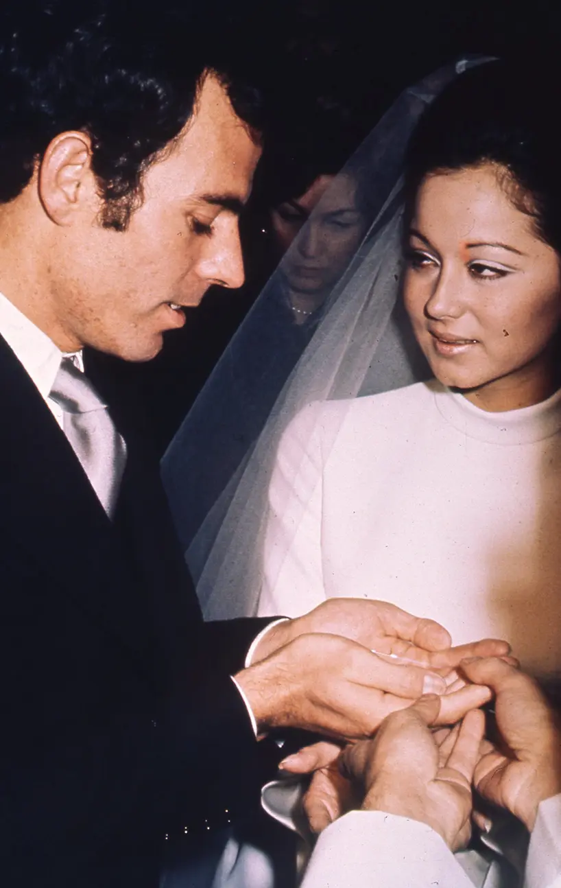 Julio Iglesias e Isabel Preysler el día de su boda