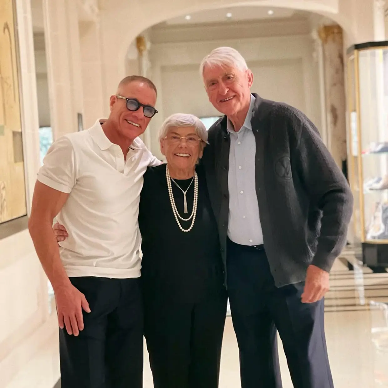 Jean Claude Van Damme con sus padres.