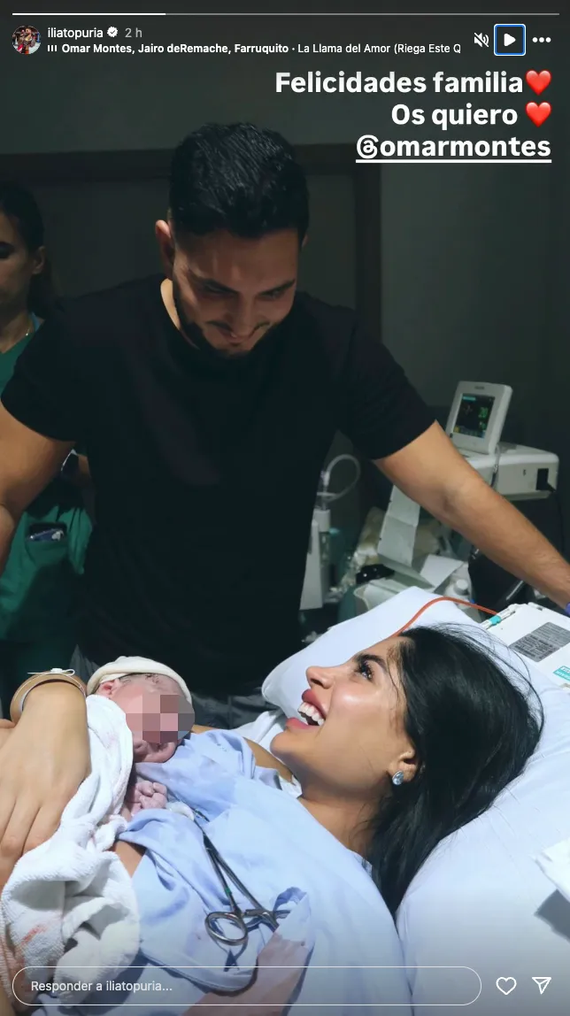 Omar Montes y Lola Romero con su hijo Ismael recién nacido en el hospital.