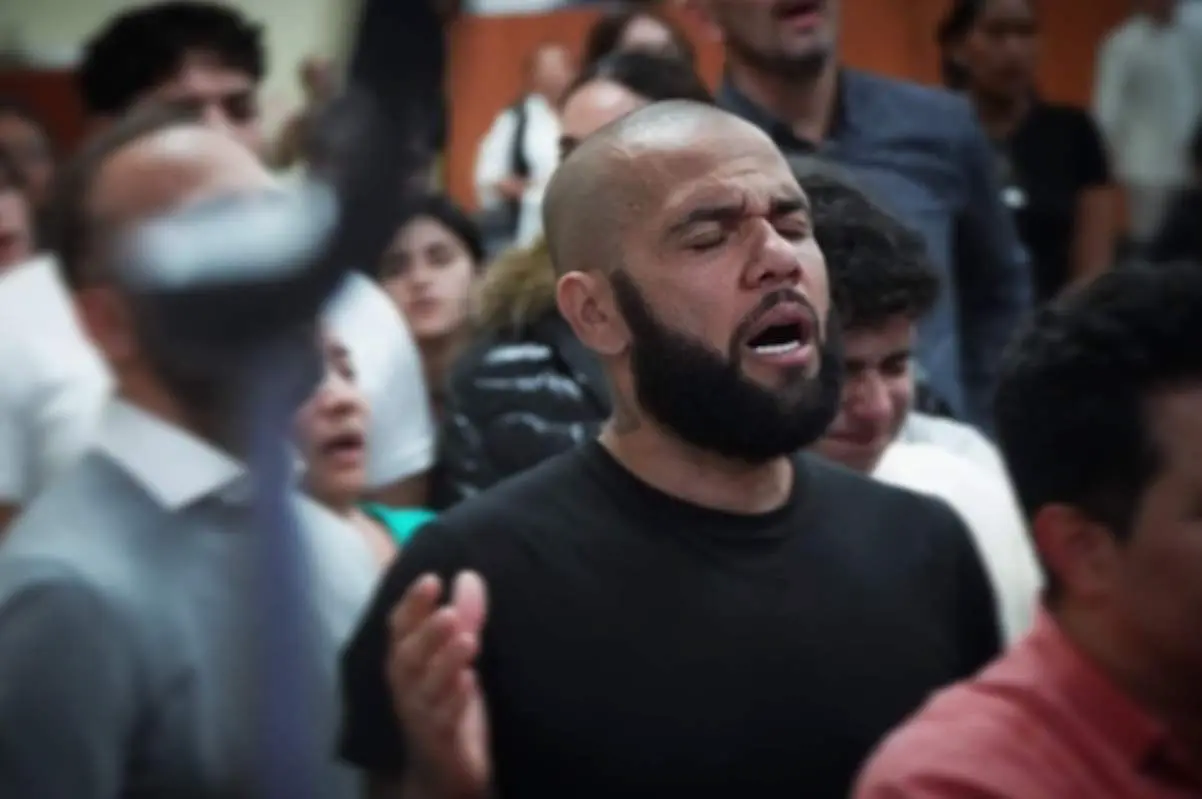 Dani Alves como predicador