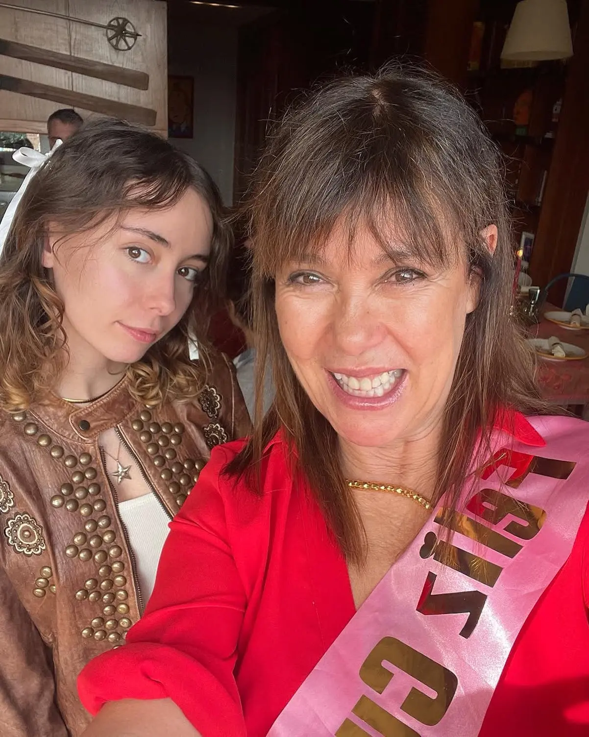 Mabel Lozano hija fiesta