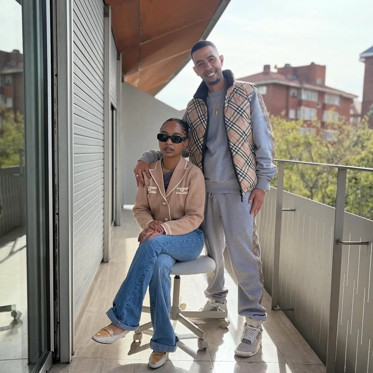 Padre Lamine Yamal con su novia