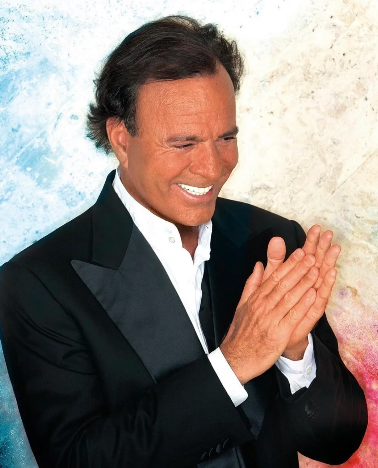 Julio Iglesias. Redes sociales