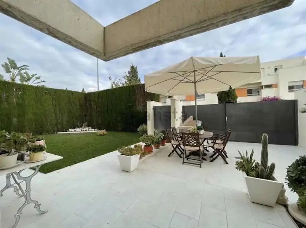 Casa Sevilla Cayetano Rivera