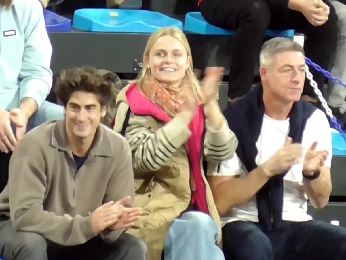 Johanna Zott y su familia animando a Pablo Urdangarin EP