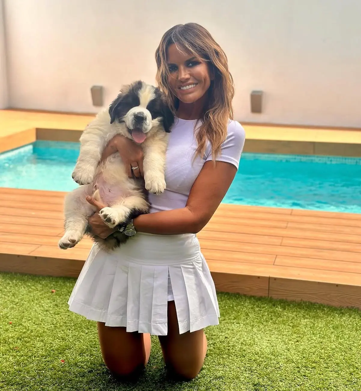 Marta Lopez Casa Revista Pronto Piscina