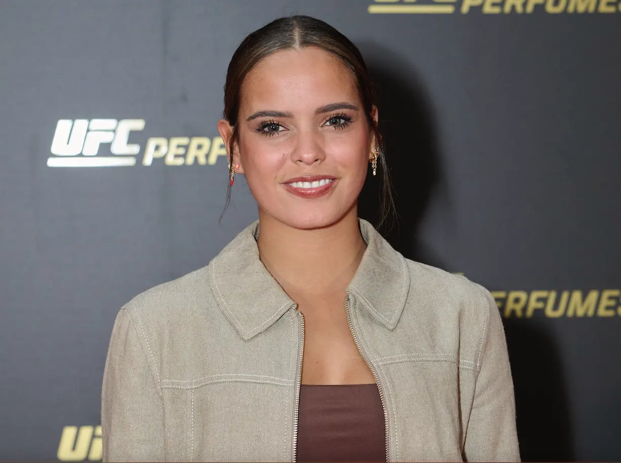 gloria camila ortega unidas rocio flores