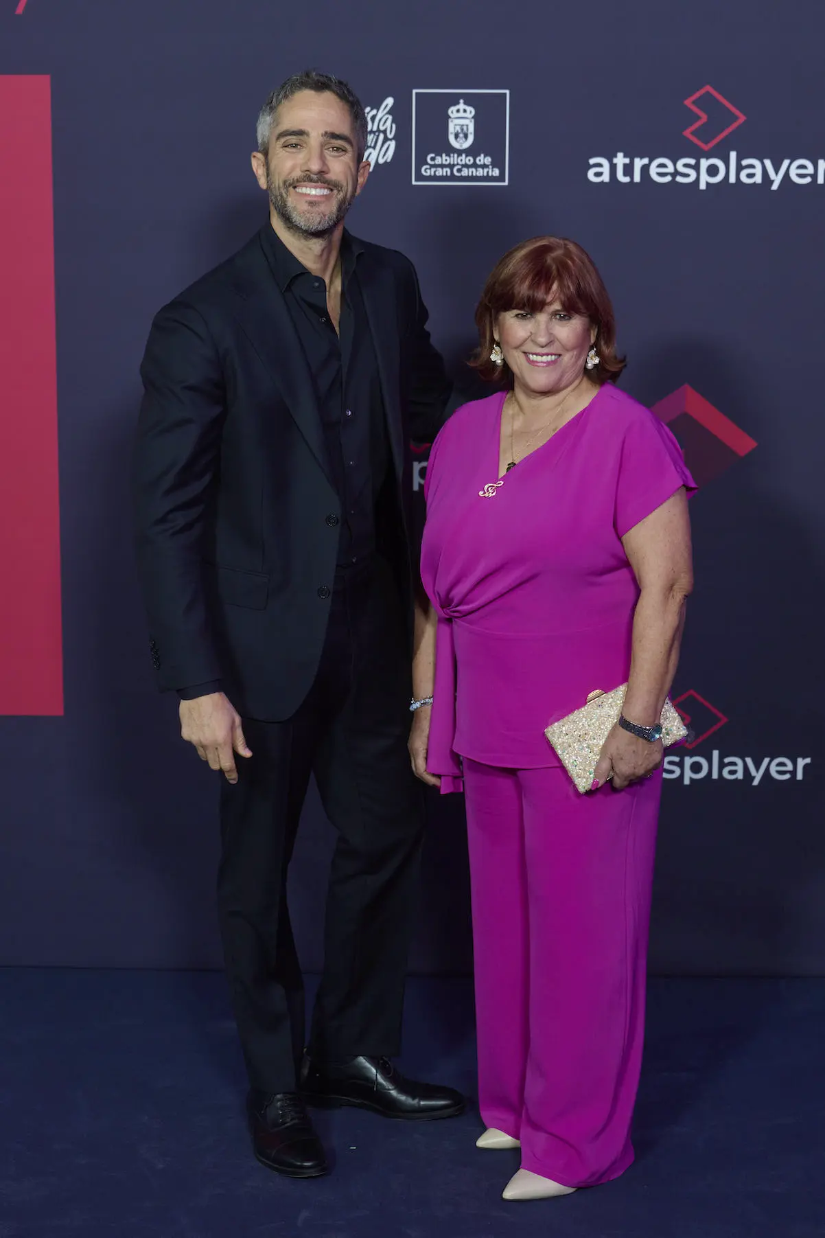 Roberto Leal y su madre