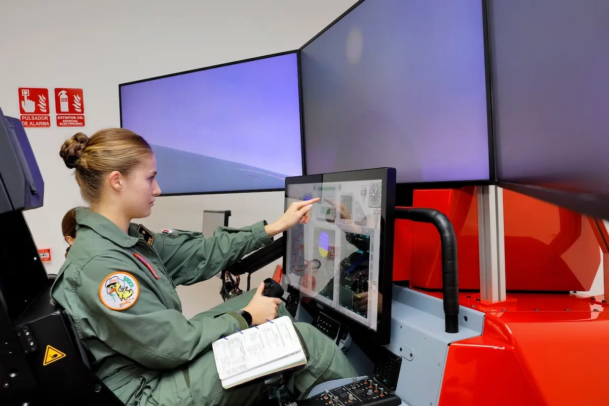 Leonor primer vuelo en solitario