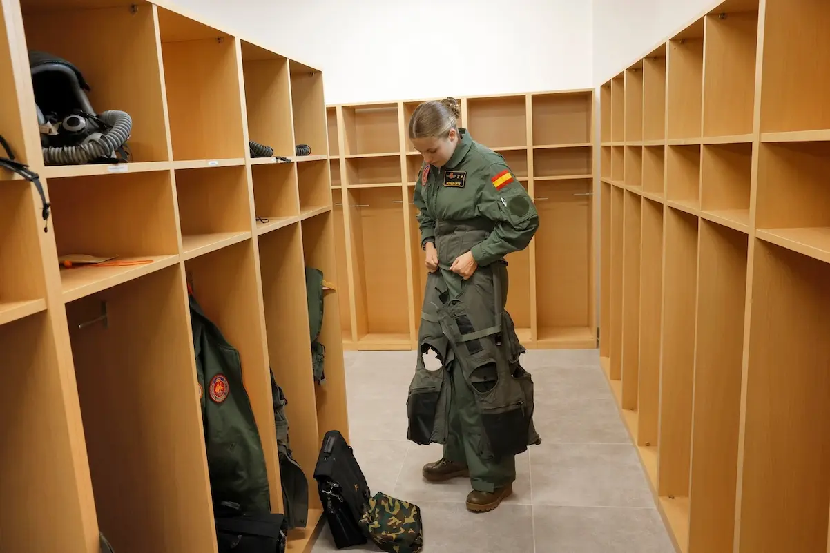 Leonor primer vuelo en solitario