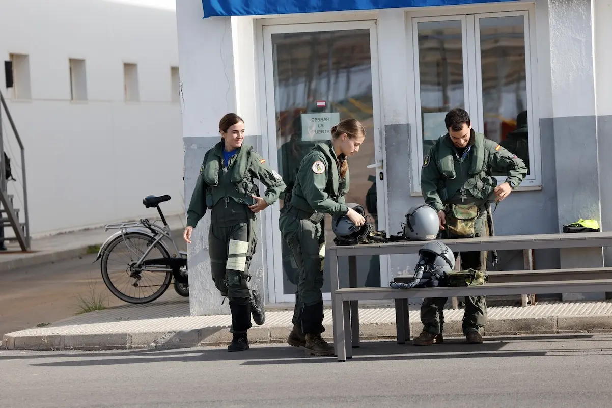 Leonor primer vuelo en solitario