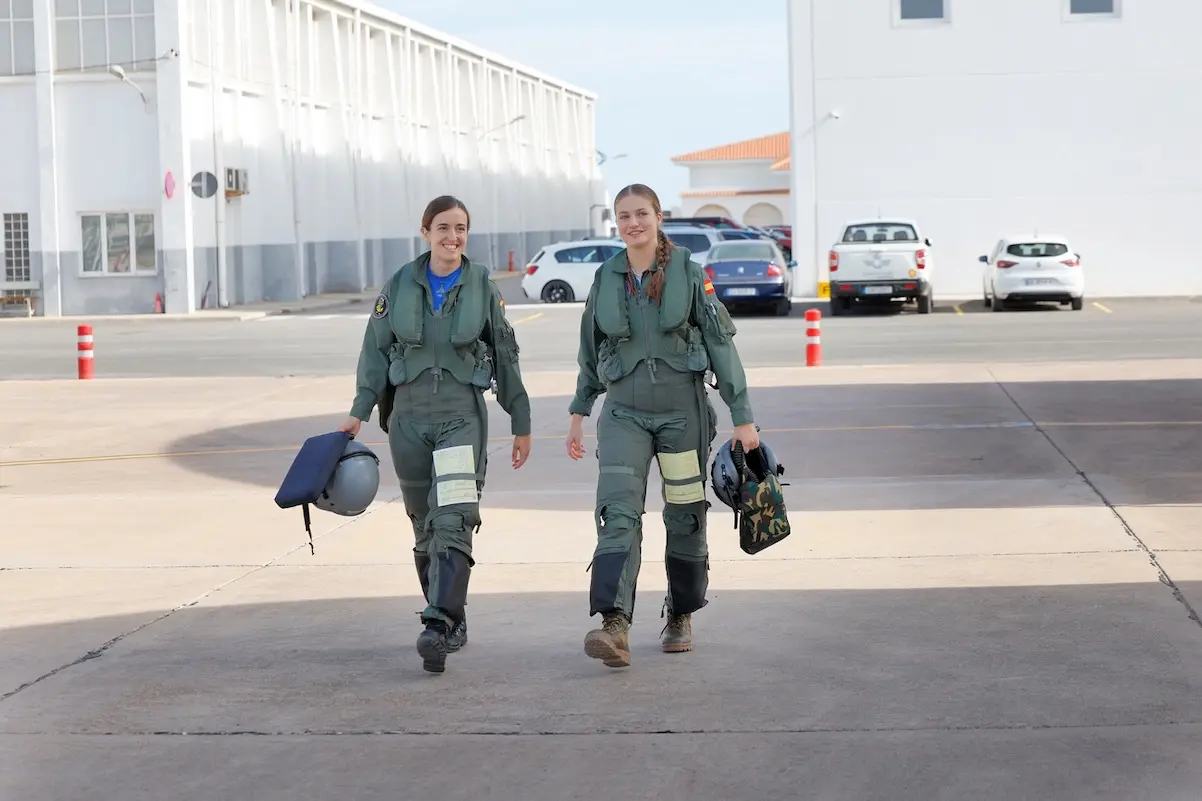 Leonor primer vuelo en solitario
