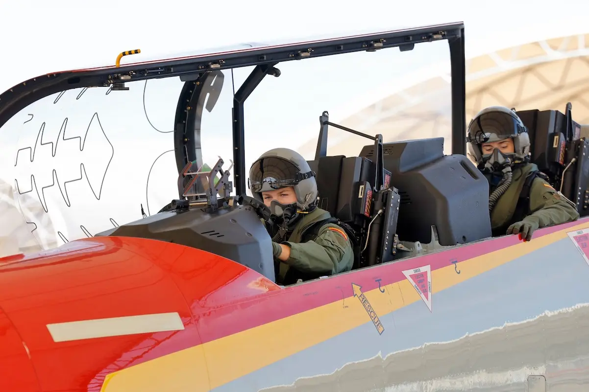 Leonor primer vuelo en solitario