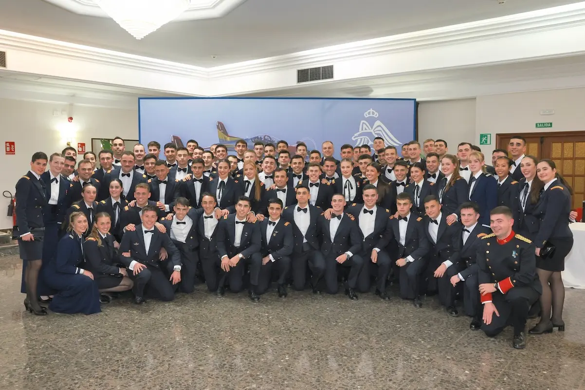 Leonor primer vuelo en solitario