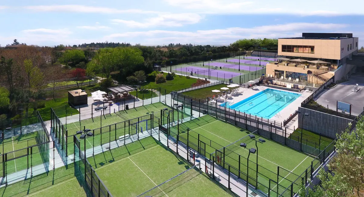 Aquí trabaja el nuevo novio de Amelia Bono.