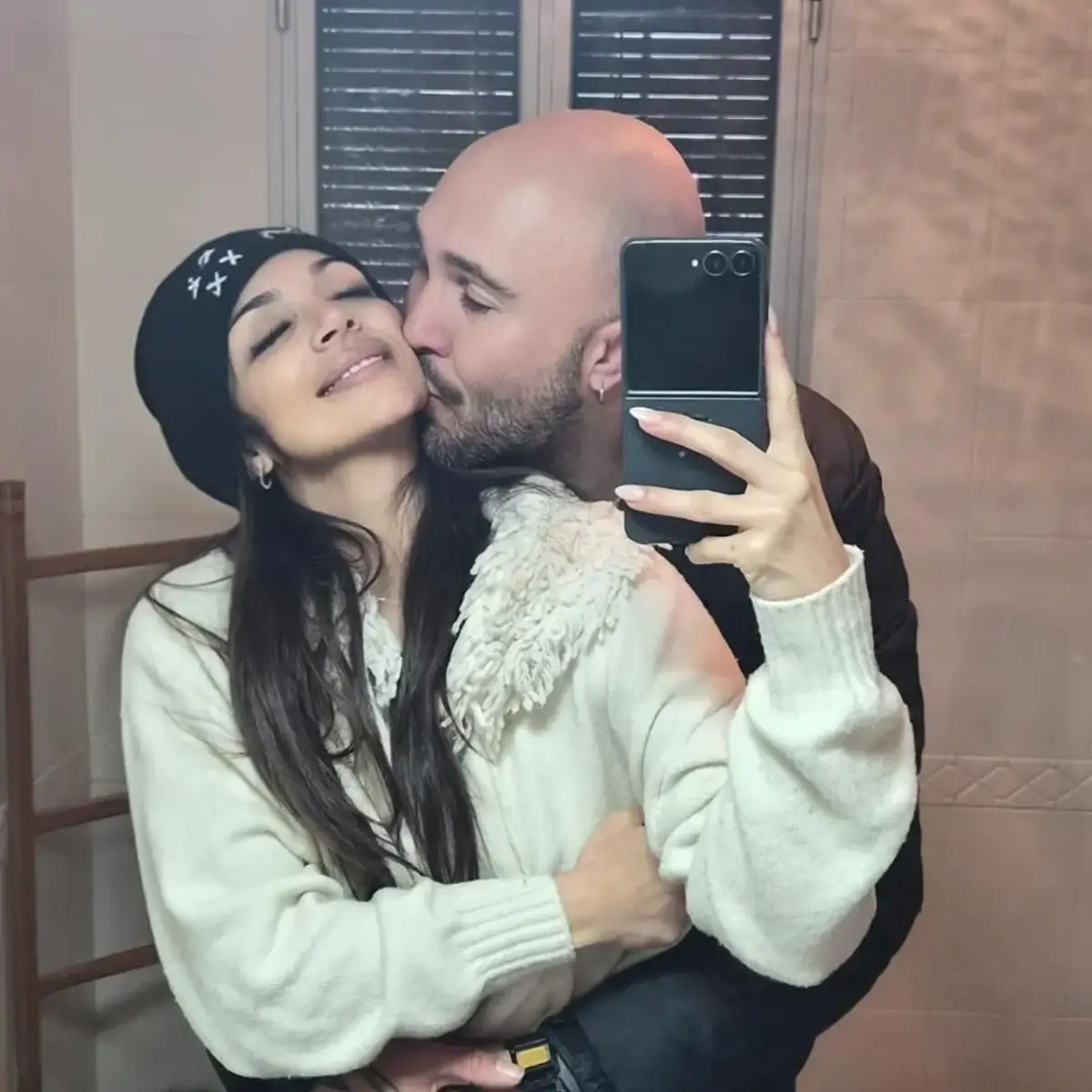 Kiko Rivera con su nueva novia.